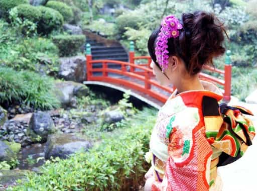 Kimono-min